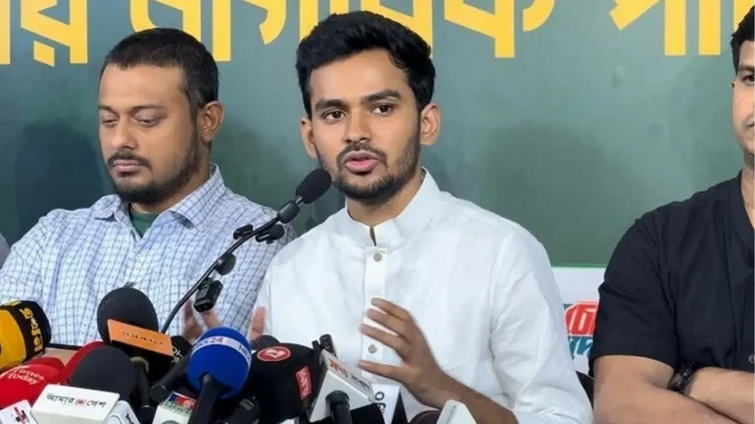 বিএনপির দেশ পরিচালনার অভিজ্ঞতা নেই, এটি অজনপ্রিয় সরকার: আসিফ মাহমুদ