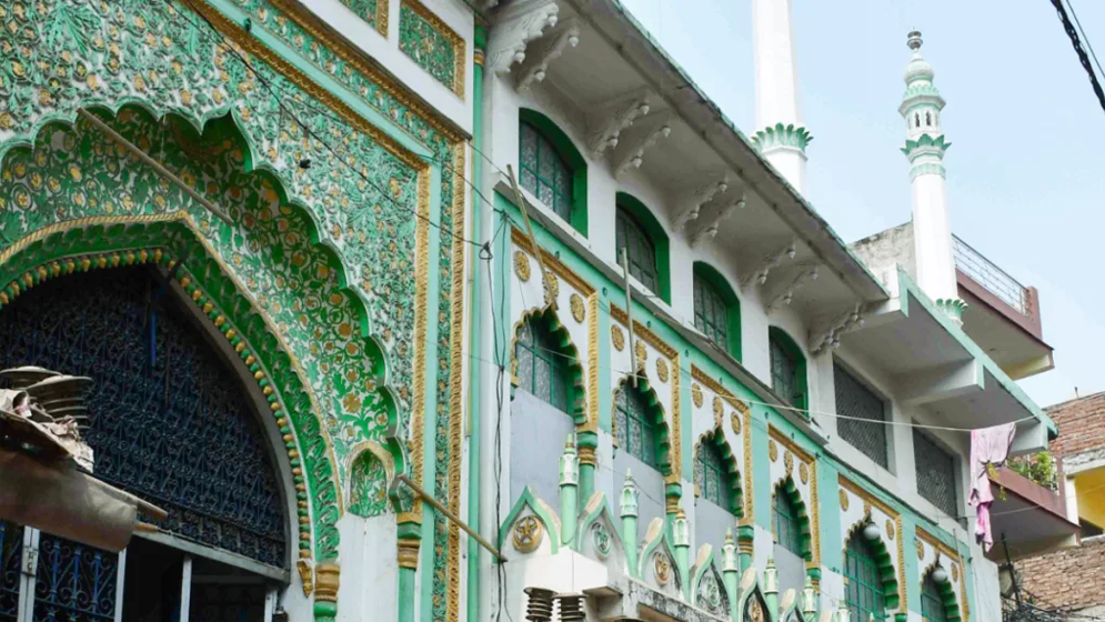 ১৫টি মসজিদ সিলগালা করল ভারত সরকার