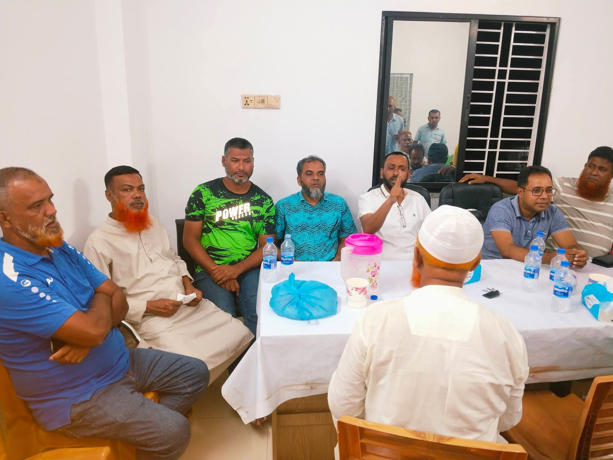 শীলমান্দী ইউনিয়ন প্রাক্তন ছাত্র পরিষদের আলোচনা সভা অনুষ্ঠিত সৌহার্দ্য ও ঐক্যের বন্ধনে সংগঠনকে আরও শক্তিশালী করার প্রত্যয়