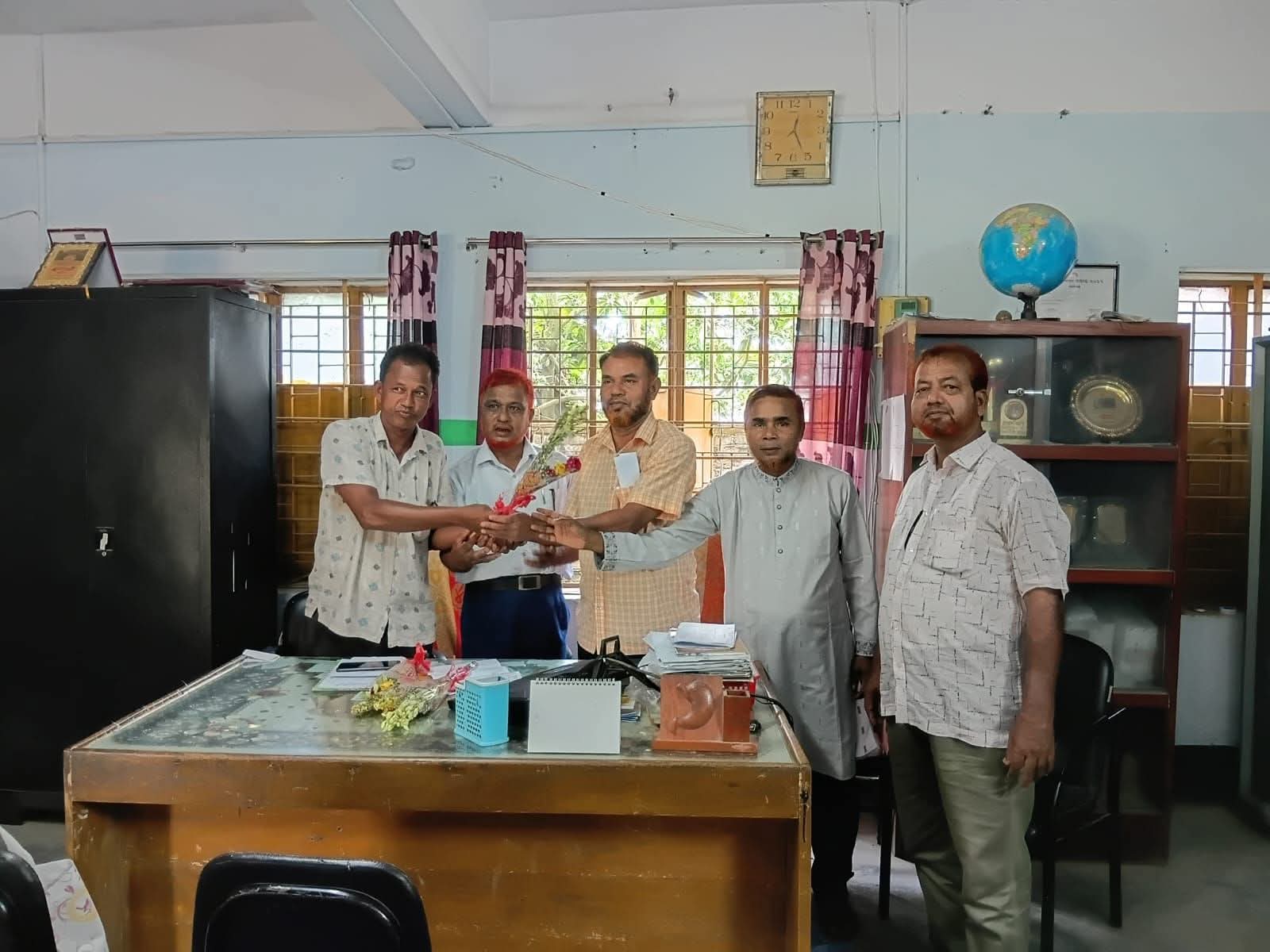 বোতলাগাড়ী উচ্চ বিদ্যালয়ের নতুন কমিটি গঠন নিয়ে অনিয়মের অভিযোগ: